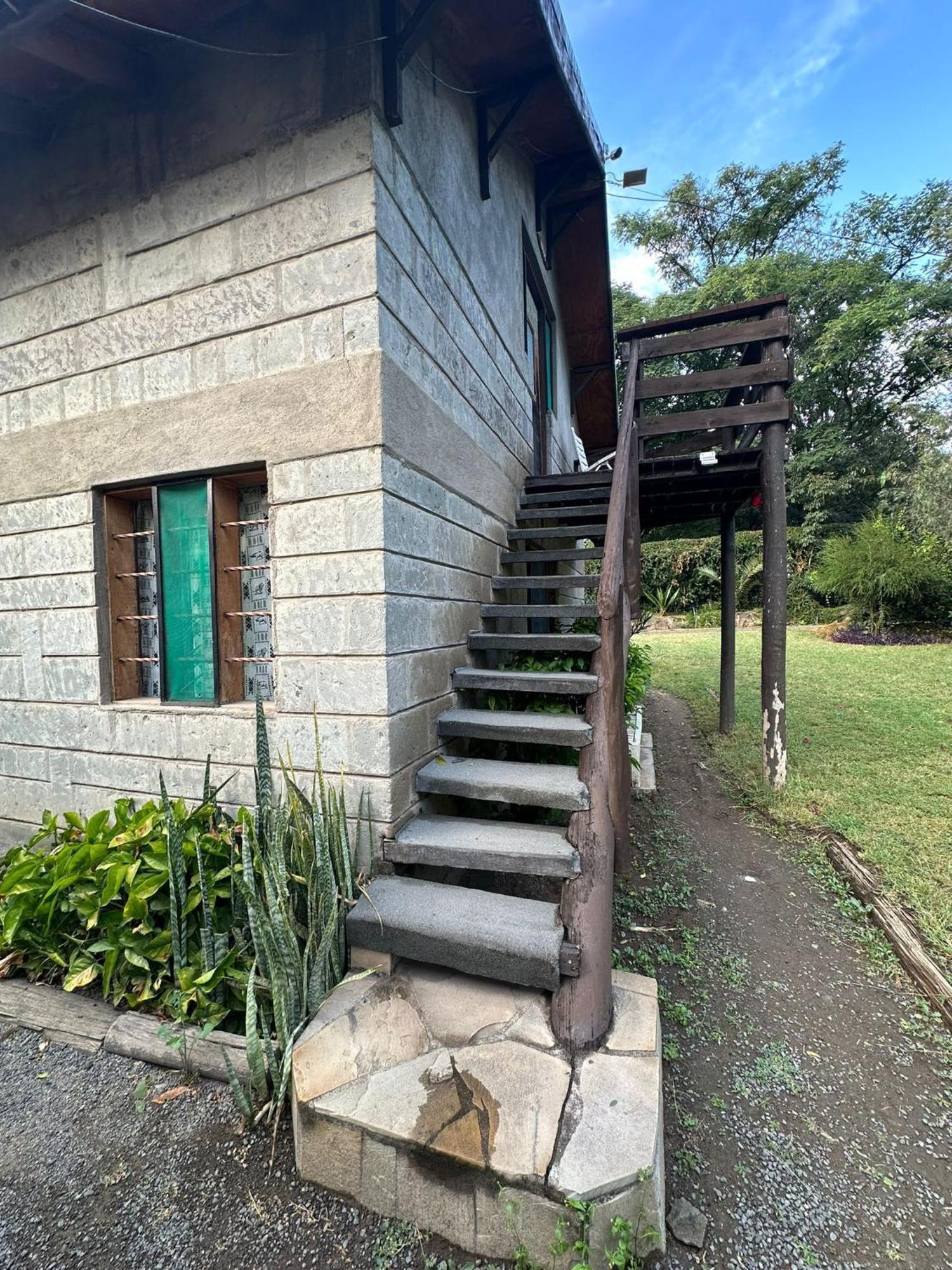 Guesthousejane Villa & Apartments Naivasha Dış mekan fotoğraf