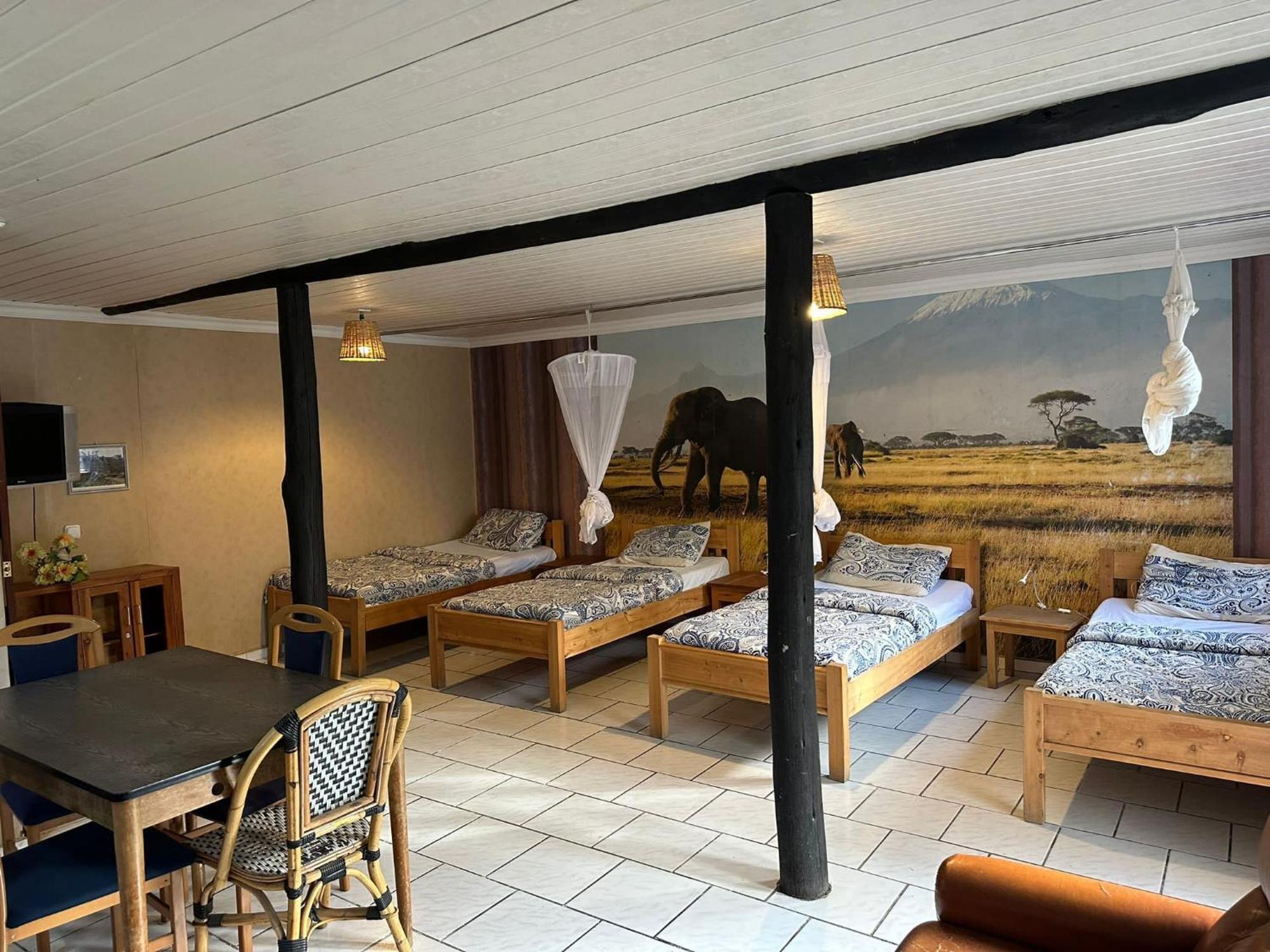 Guesthousejane Villa & Apartments Naivasha Dış mekan fotoğraf