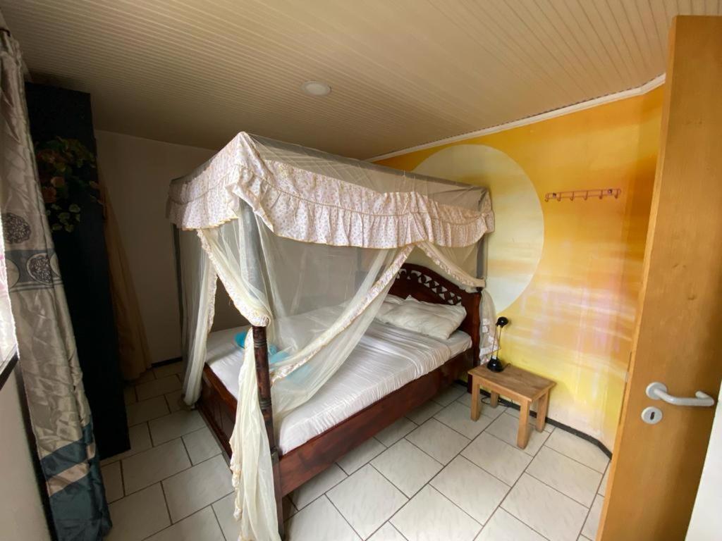 Guesthousejane Villa & Apartments Naivasha Dış mekan fotoğraf