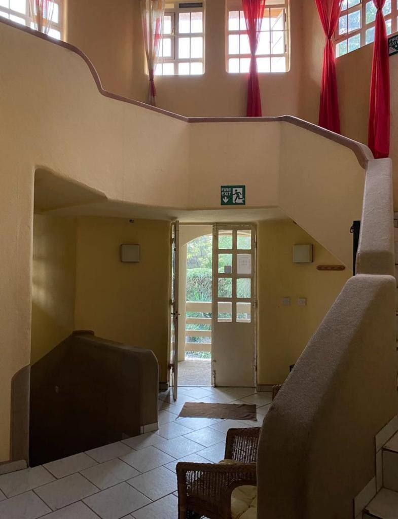 Guesthousejane Villa & Apartments Naivasha Oda fotoğraf